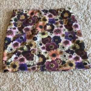 Zara floral mini skirt